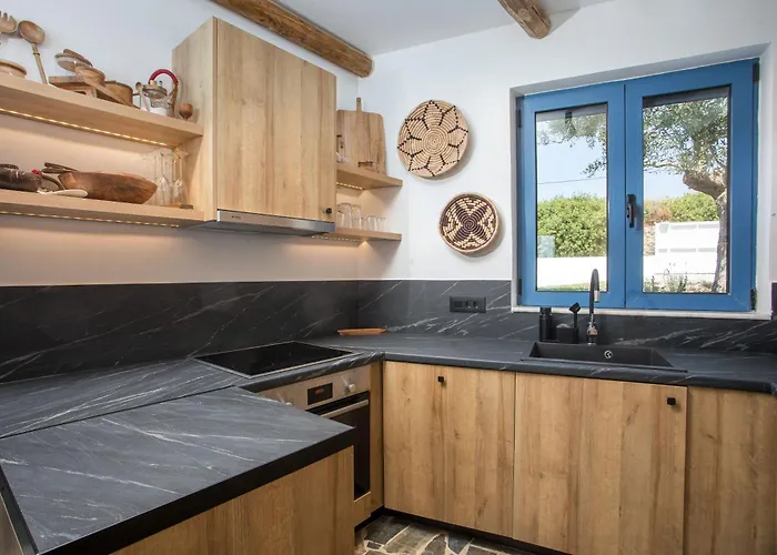 Mare Mio, Beachfront, Newly Rennovated 펜션 라카니아