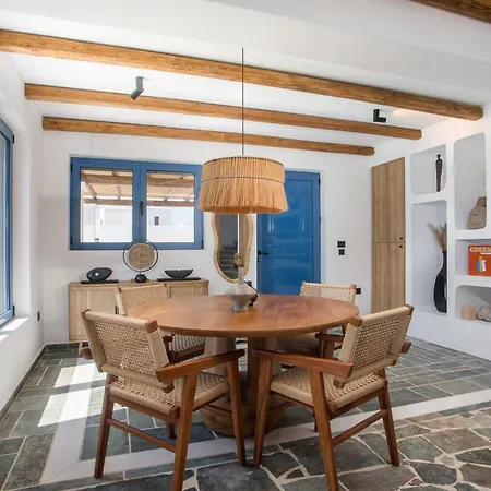 Mare Mio, Beachfront, Newly Rennovated Дом отдыха