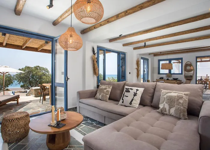 بيت للعطل Mare Mio, Beachfront, Newly Rennovated *