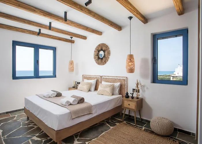 Mare Mio, Beachfront, Newly Rennovated